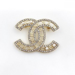 New brooches in the CHANEL 2022SS collection
