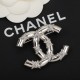 CHANEL 2022 brooch with a strong trend CHANEL 2022 brooch with a strong trend