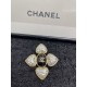 CHANEL Introducing the 2022 Spring / Summer season Brooch CHANEL Introducing the 2022 Spring / Summer season Brooch