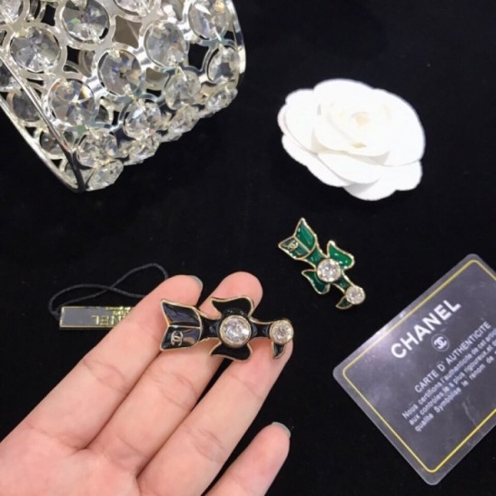 CHANEL 2022SS Spring / Summer arrival Popular speedy brooch CHANEL 2022SS Spring / Summer arrival Popular speedy brooch