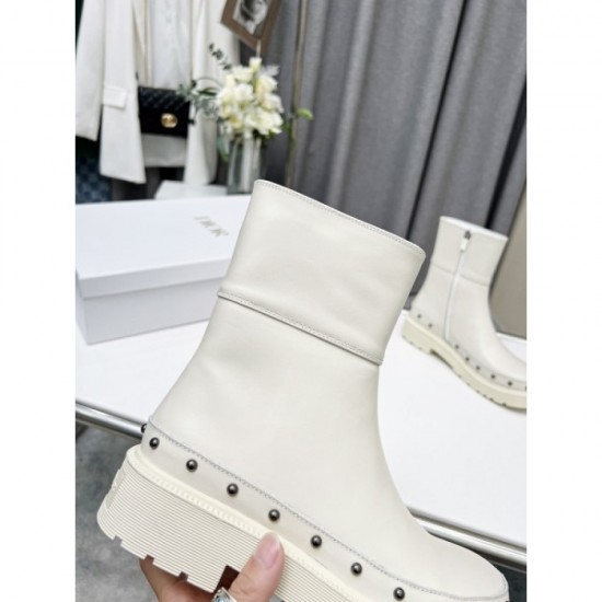 2022AW boots Recommended for tops this season DIOR Dior 2022AW boots Recommended for tops this season DIOR Dior