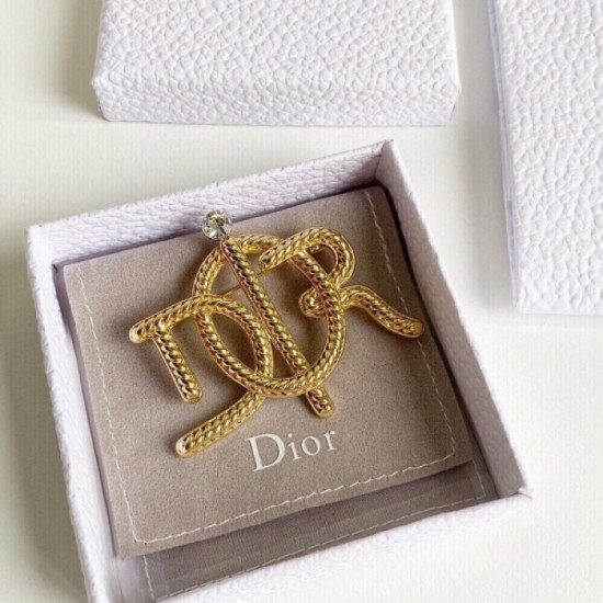 DIOR Dior popular model 2022 new summer brooch DIOR Dior popular model 2022 new summer brooch