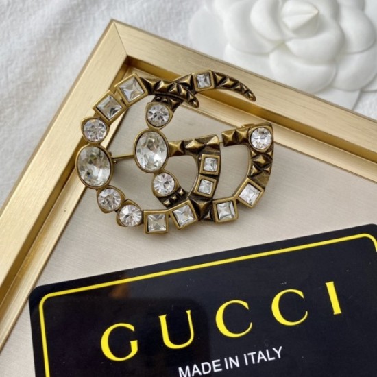GUCCI Gucci fashionable color 2022 spring / summer brooch GUCCI Gucci fashionable color 2022 spring / summer brooch