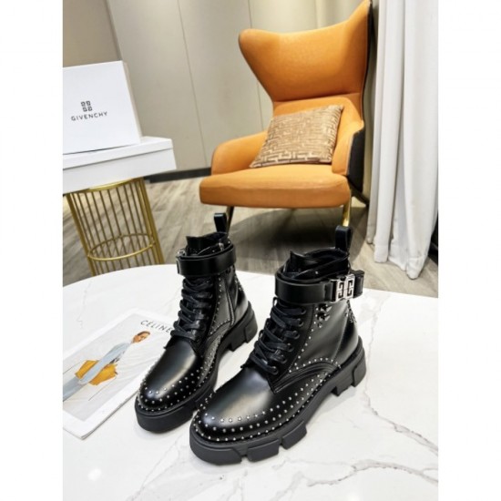 AW 2022 BOOTS GREAT FALL/WINTER NEW GIVENCHY Givenchy AW 2022 BOOTS GREAT FALL/WINTER NEW GIVENCHY Givenchy