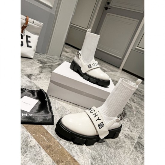 2022AW boots New arrivals in autumn and winter in magazines GIVENCHY Givenchy 2022AW boots New arrivals in autumn and winter in magazines GIVENCHY Givenchy