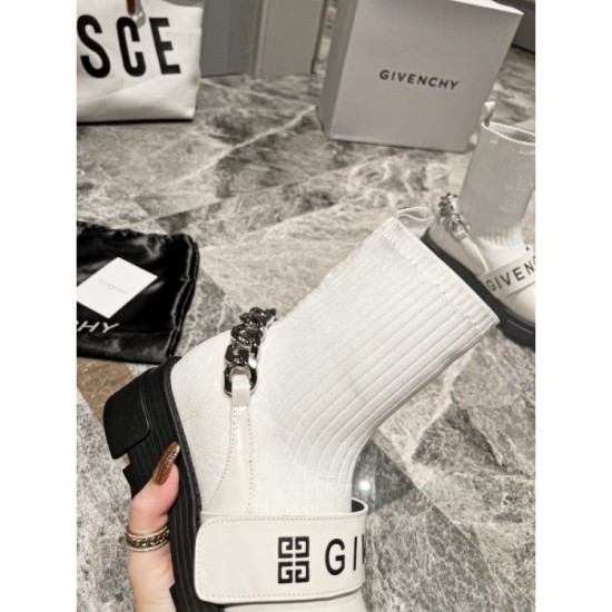 2022AW boots New arrivals in autumn and winter in magazines GIVENCHY Givenchy 2022AW boots New arrivals in autumn and winter in magazines GIVENCHY Givenchy