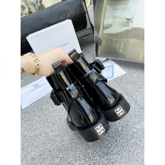 2022AW Boots Fashionable GIVENCHY Givenchy 2022AW Boots Fashionable GIVENCHY Givenchy