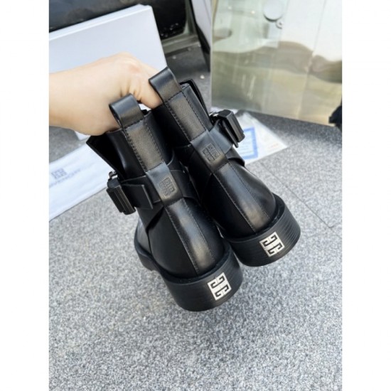 2022AW Boots Dress casually GIVENCHY Givenchy 2022AW Boots Dress casually GIVENCHY Givenchy
