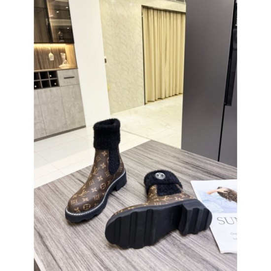 2022AW boots have a neat feeling LOUIS VUITTON Louis Vuitton 2022AW boots have a neat feeling LOUIS VUITTON Louis Vuitton