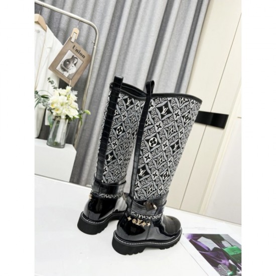 2022AW boots This year's big trend LOUIS VUITTON Louis Vuitton 2022AW boots This year's big trend LOUIS VUITTON Louis Vuitton
