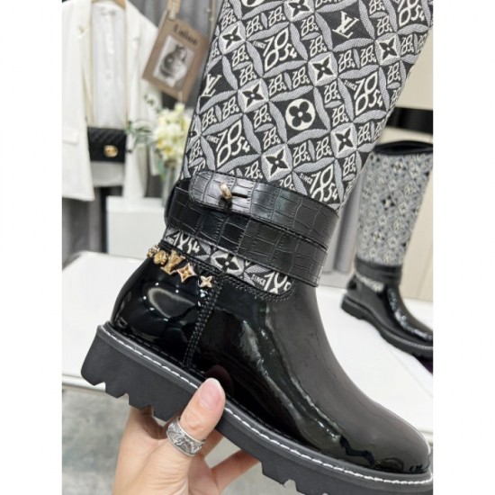 2022AW boots This year's big trend LOUIS VUITTON Louis Vuitton 2022AW boots This year's big trend LOUIS VUITTON Louis Vuitton