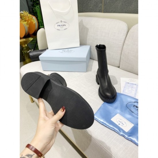 2022AW Boots For an elegant casual outfit PRADA Prada 2022AW Boots For an elegant casual outfit PRADA Prada