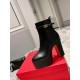 2022AW Boots Easy to wear color VALENTINO Valentino 2022AW Boots Easy to wear color VALENTINO Valentino