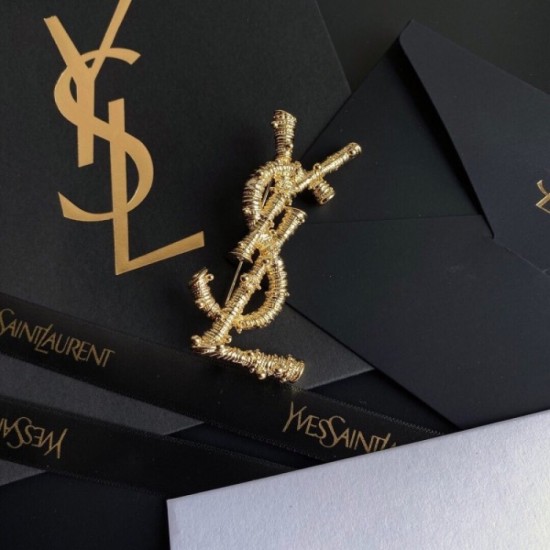 YSL Yves Saint Laurent Now on sale for a limited time Brooch YSL Yves Saint Laurent Now on sale for a limited time Brooch