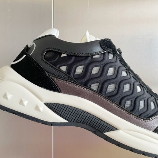 Popular brand sneakers 2022SS VALENTINO this summer Valentino Popular brand sneakers 2022SS VALENTINO this summer Valentino