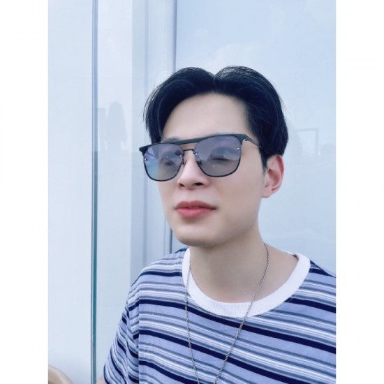 ARMANI Sunglasses Multicolor selectable Adult-like design ARMANI Sunglasses Multicolor selectable Adult-like design