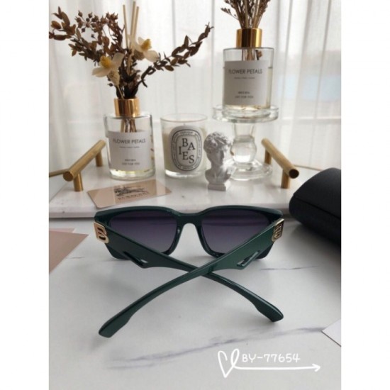 Sunglasses multicolor selectable 2022SS Challenge the cheapest BURBERRY Burberry Sunglasses multicolor selectable 2022SS Challenge the cheapest BURBERRY Burberry