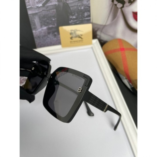 Two colors of sunglasses can be selected 2022SS Featured summer new BURBERRY Burberry Two colors of sunglasses can be selected 2022SS Featured summer new BURBERRY Burberry