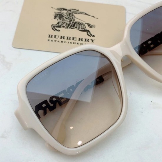 Sunglasses multicolor selectable 2022SS First come, first served BURBERRY Burberry Sunglasses multicolor selectable 2022SS First come, first served BURBERRY Burberry