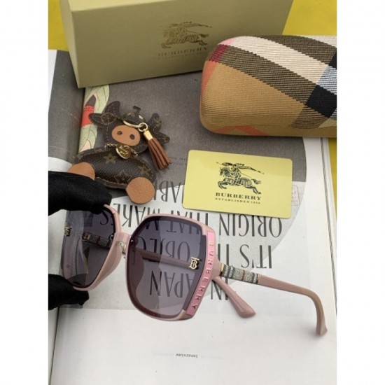 Sunglasses multicolor selectable 2022SS BURBERRY before sold out Sunglasses multicolor selectable 2022SS BURBERRY before sold out