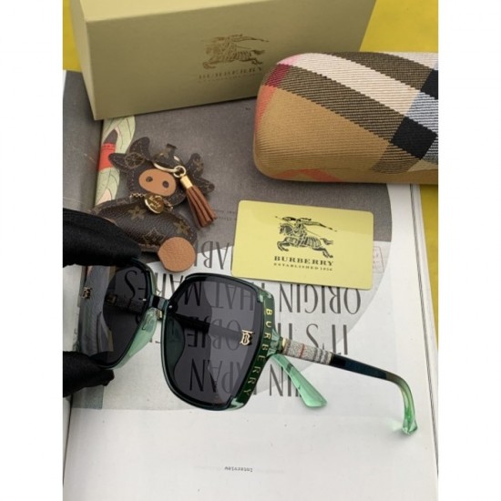 Sunglasses multicolor selectable 2022SS BURBERRY before sold out Sunglasses multicolor selectable 2022SS BURBERRY before sold out