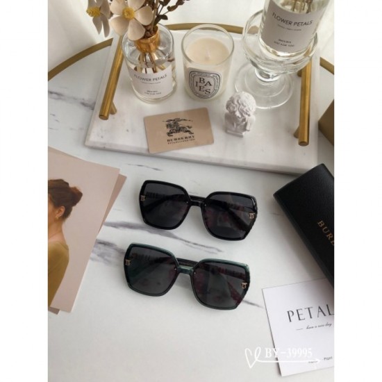 BURBERRY sunglasses multicolor selectable stock disposal SALE BURBERRY sunglasses multicolor selectable stock disposal SALE