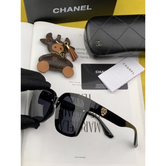 Sunglasses multicolor selectable 2022SS Popular before sold out CHANEL Chanel Sunglasses multicolor selectable 2022SS Popular before sold out CHANEL Chanel