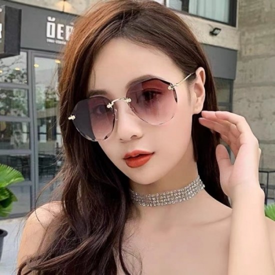 Sunglasses multicolor selectable 2022SS This season's recommended topical work CHANEL Chanel Sunglasses multicolor selectable 2022SS This season's recommended topical work CHANEL Chanel