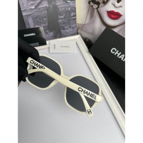Sunglasses multicolor selectable 2022SS Cute design to use CHANEL Chanel Sunglasses multicolor selectable 2022SS Cute design to use CHANEL Chanel