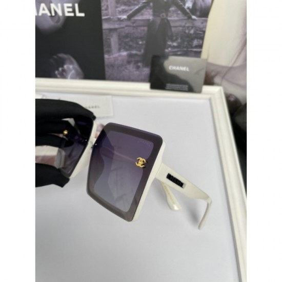Sunglasses multicolor selectable 2022SS New item Suddenly price cut! CHANEL CHANEL Sunglasses multicolor selectable 2022SS New item Suddenly price cut! CHANEL CHANEL