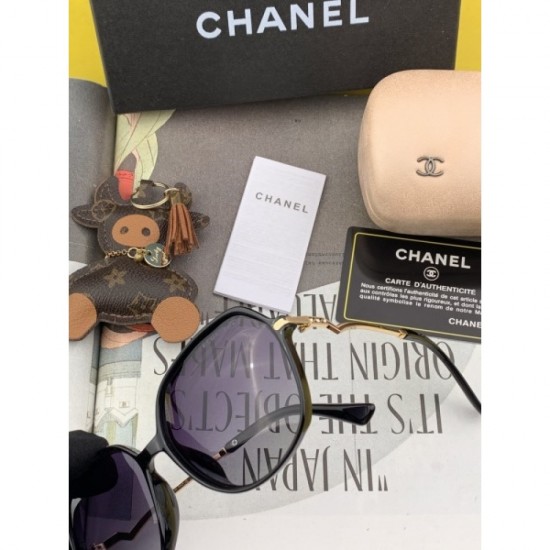 Two colors of sunglasses can be selected 2022SS Popular summer activity popular classic CHANEL Chanel Two colors of sunglasses can be selected 2022SS Popular summer activity popular classic CHANEL Chanel