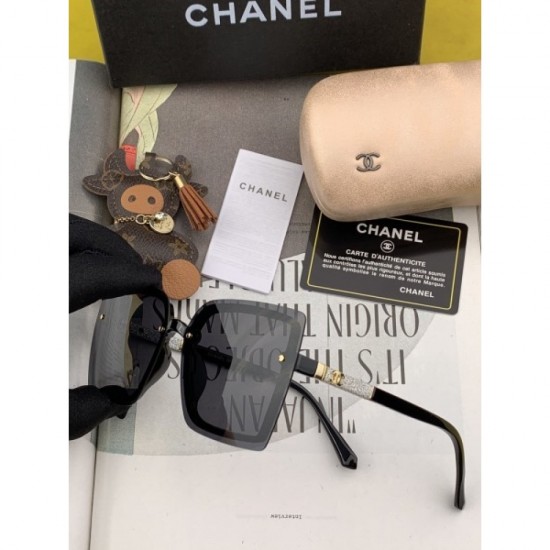 Two colors of sunglasses can be selected 2022SS This summer is decided by this CHANEL CHANEL Two colors of sunglasses can be selected 2022SS This summer is decided by this CHANEL CHANEL
