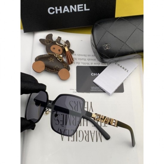 Sunglasses multicolor selectable 2022SS Rare! Available only at stores CHANEL CHANEL Sunglasses multicolor selectable 2022SS Rare! Available only at stores CHANEL CHANEL