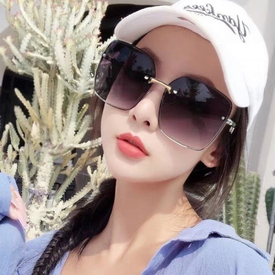 Sunglasses multicolor selectable 2022SS Domestic sale is about to be sold out CHANEL Chanel Sunglasses multicolor selectable 2022SS Domestic sale is about to be sold out CHANEL Chanel