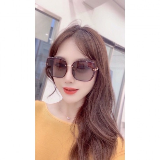 Two colors of sunglasses can be selected 2022SS CHANEL with a retro atmosphere Two colors of sunglasses can be selected 2022SS CHANEL with a retro atmosphere