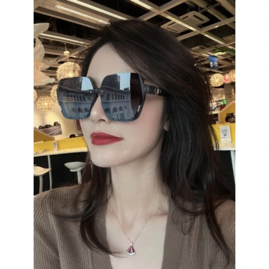 Sunglasses 2 colors selectable 2022SS Spring / Summer new work Difficult to obtain DIOR Dior Sunglasses 2 colors selectable 2022SS Spring / Summer new work Difficult to obtain DIOR Dior