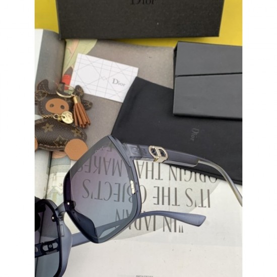 Sunglasses 2 colors selectable 2022SS Spring / Summer new work Difficult to obtain DIOR Dior Sunglasses 2 colors selectable 2022SS Spring / Summer new work Difficult to obtain DIOR Dior