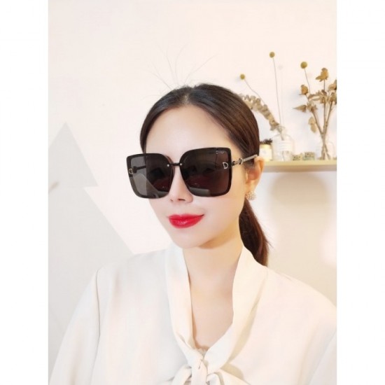 2 colors of sunglasses can be selected 2022SS Japan not yet in stock color DIOR Dior 2 colors of sunglasses can be selected 2022SS Japan not yet in stock color DIOR Dior