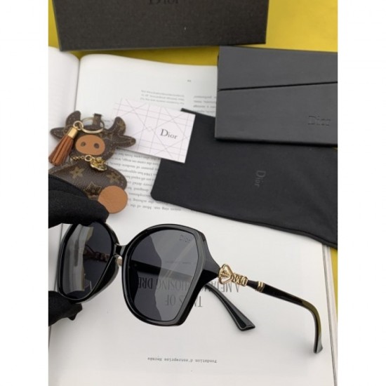 Sunglasses 2 colors available 2022SS Fashionable DIOR Dior Sunglasses 2 colors available 2022SS Fashionable DIOR Dior