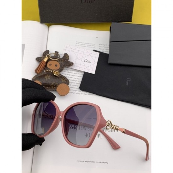 Sunglasses 2 colors available 2022SS Fashionable DIOR Dior Sunglasses 2 colors available 2022SS Fashionable DIOR Dior