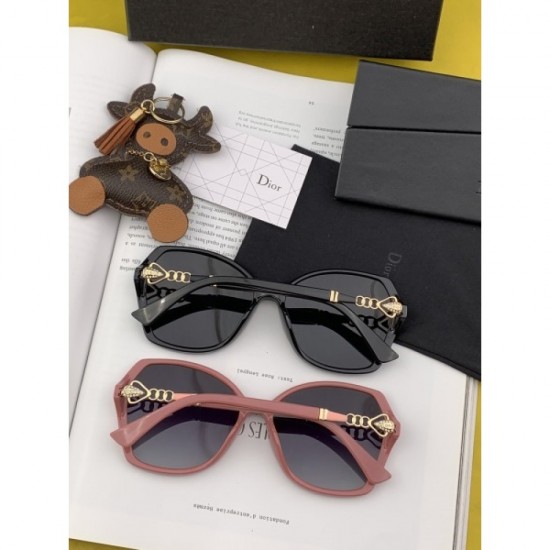 Sunglasses 2 colors available 2022SS Fashionable DIOR Dior Sunglasses 2 colors available 2022SS Fashionable DIOR Dior