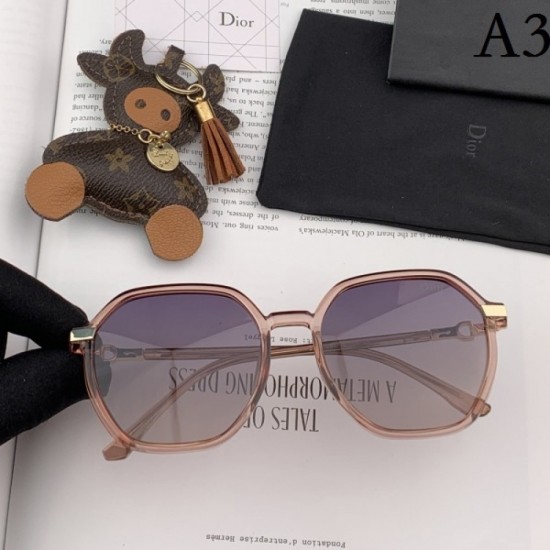Sunglasses multicolor selectable 2022SS DIOR with a retro atmosphere Sunglasses multicolor selectable 2022SS DIOR with a retro atmosphere