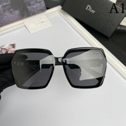 Two colors of sunglasses can be selected 2022SS A comfortable item DIOR Dior