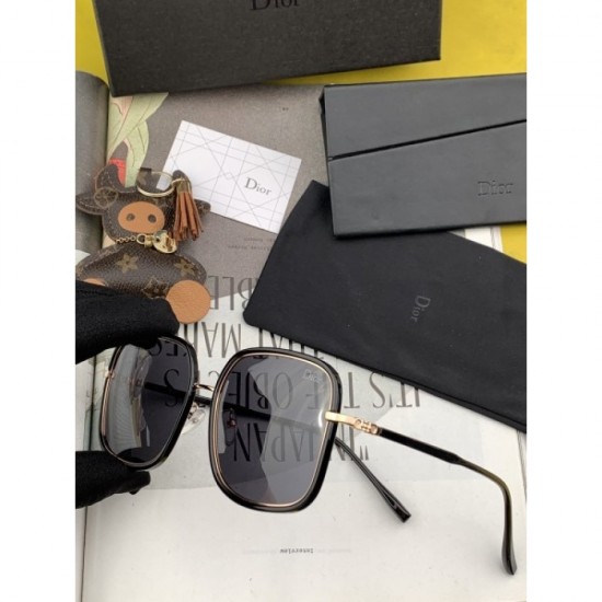 Sunglasses multicolor selectable 2022SS Beautiful silhouette DIOR Dior Sunglasses multicolor selectable 2022SS Beautiful silhouette DIOR Dior