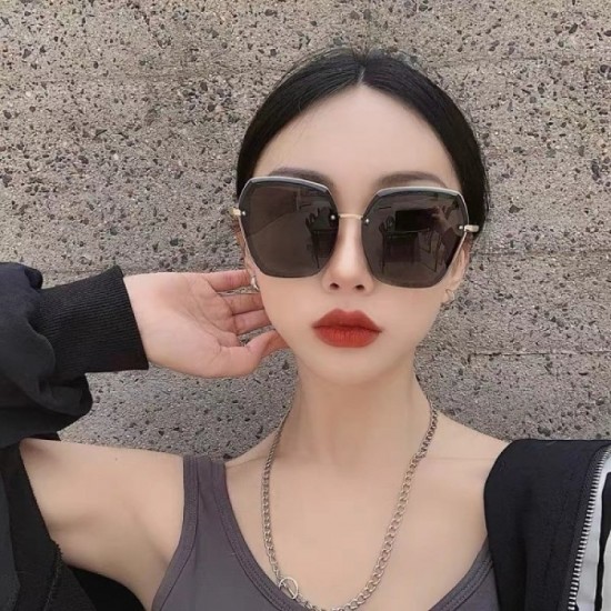 DIOR Dior sunglasses multicolor selectable for a minimum of 1 week not yet released in Japan DIOR Dior sunglasses multicolor selectable for a minimum of 1 week not yet released in Japan