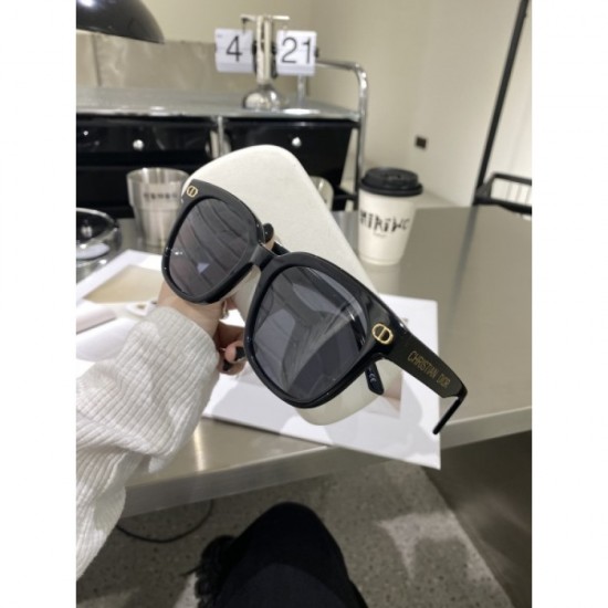 DIOR Dior sunglasses multicolor selectable first come, first served only DIOR Dior sunglasses multicolor selectable first come, first served only