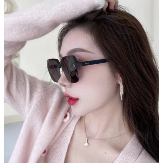 DIOR Dior sunglasses multicolor selectable Limited delivery from overseas DIOR Dior sunglasses multicolor selectable Limited delivery from overseas