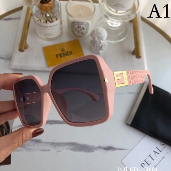 Sunglasses multicolor selectable 2022SS Cute new model FENDI FENDI Sunglasses multicolor selectable 2022SS Cute new model FENDI FENDI