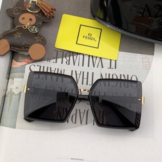 Two colors of sunglasses can be selected 2022SS Cute impression FENDI FENDI Two colors of sunglasses can be selected 2022SS Cute impression FENDI FENDI