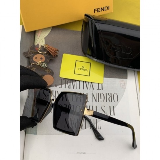Two colors of sunglasses can be selected 2022SS Cute impression FENDI FENDI Two colors of sunglasses can be selected 2022SS Cute impression FENDI FENDI